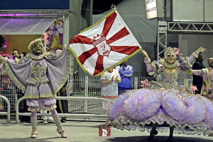 Assistir Carnaval - Wagner e Gabi formam o primeiro casal de mestre-sala e  porta-bandeira da Gaviões online